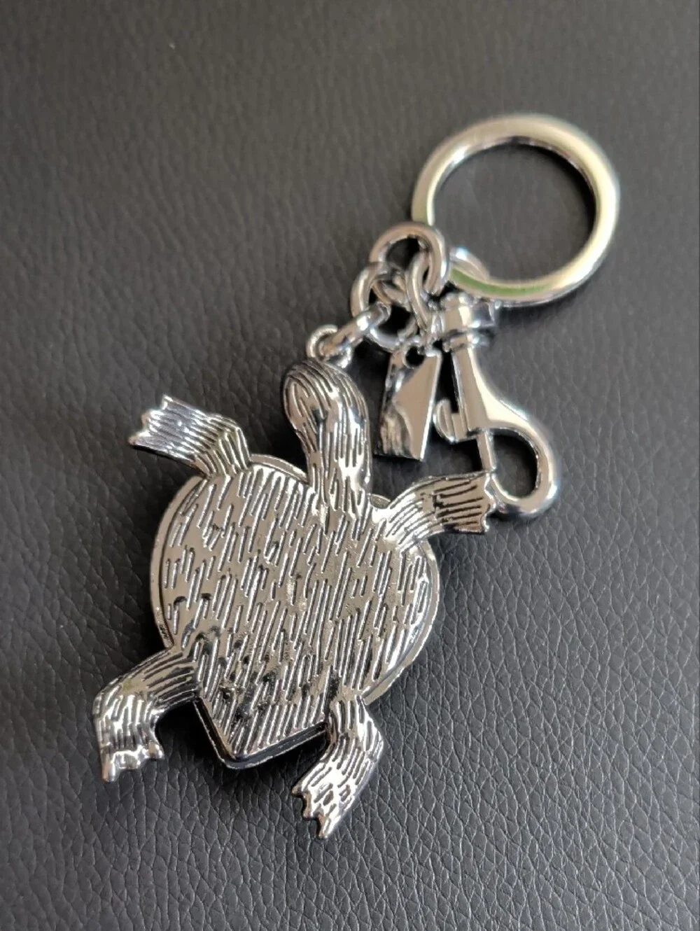 Turtle Keychain With Silver Hardware NWOT